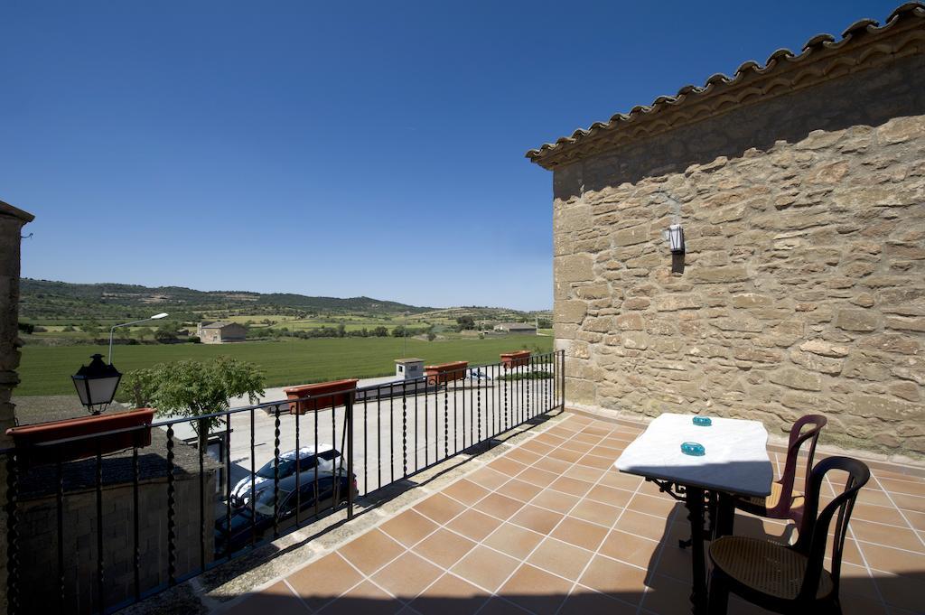 Hostal Palouet De Segarra Exteriör bild