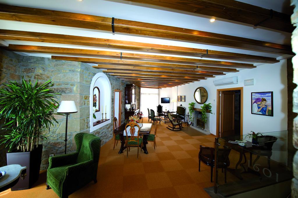 Hostal Palouet De Segarra Exteriör bild