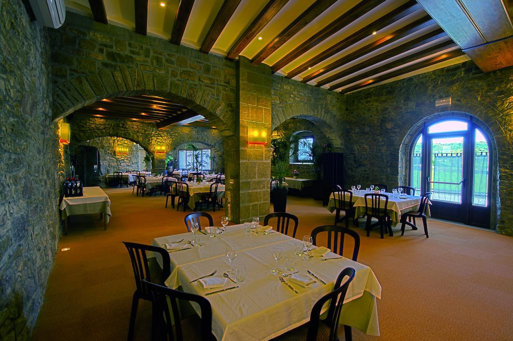 Hostal Palouet De Segarra Exteriör bild